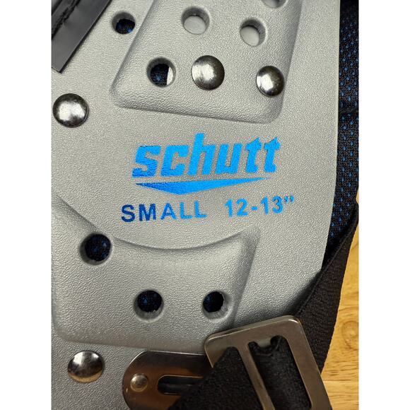 Schutt Y Flex 4.2 Youth Football Shoulder Pads‎ 28"-30" 12"-13" Small EUC Gray - Picture 4 of 10